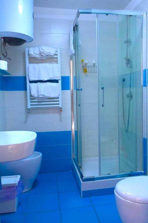 Around Toledo Hotel Napoli Ngoại thất bức ảnh
