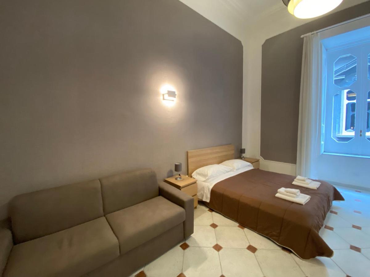 Around Toledo Hotel Napoli Ngoại thất bức ảnh