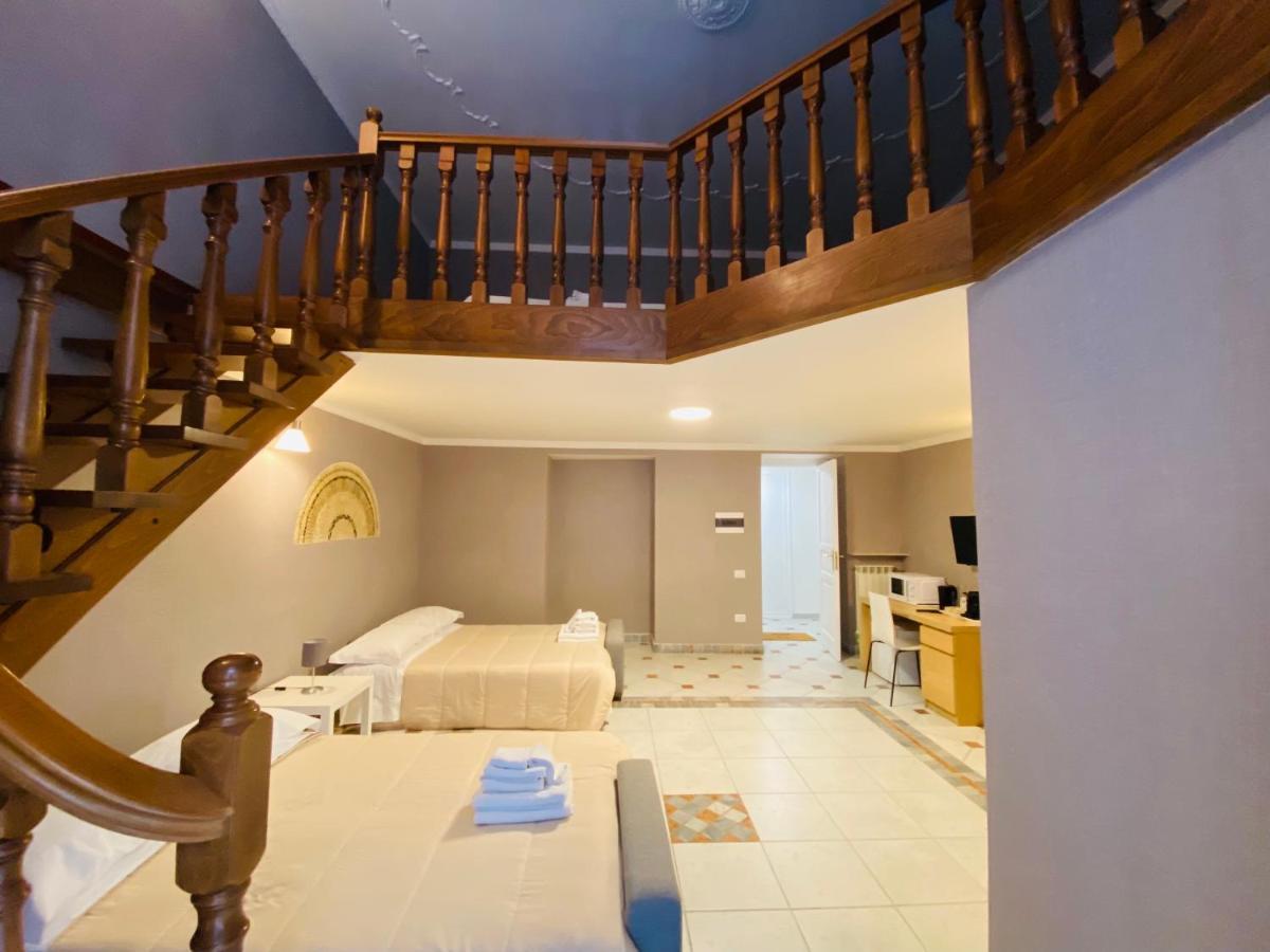 Around Toledo Hotel Napoli Ngoại thất bức ảnh